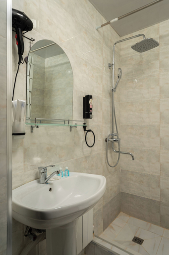 Bathroom, SV Stable Visitor Hotel, Tashkent City