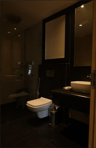 Bathroom 5, Prakash Continental, Bareilly