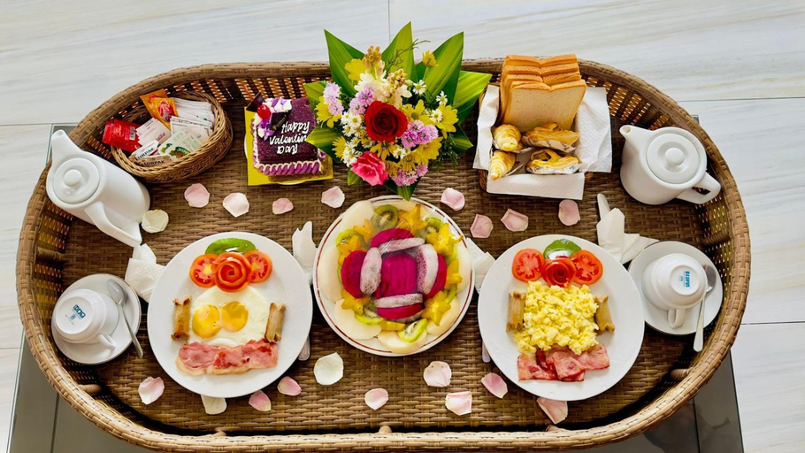 Food & Drinks, Clasic 1 Bed Room Private Pool Villa in Seminyak, Badung