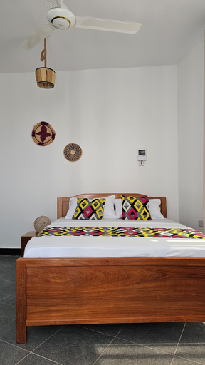 Room 5, Nakupenda Afrika, Ilala