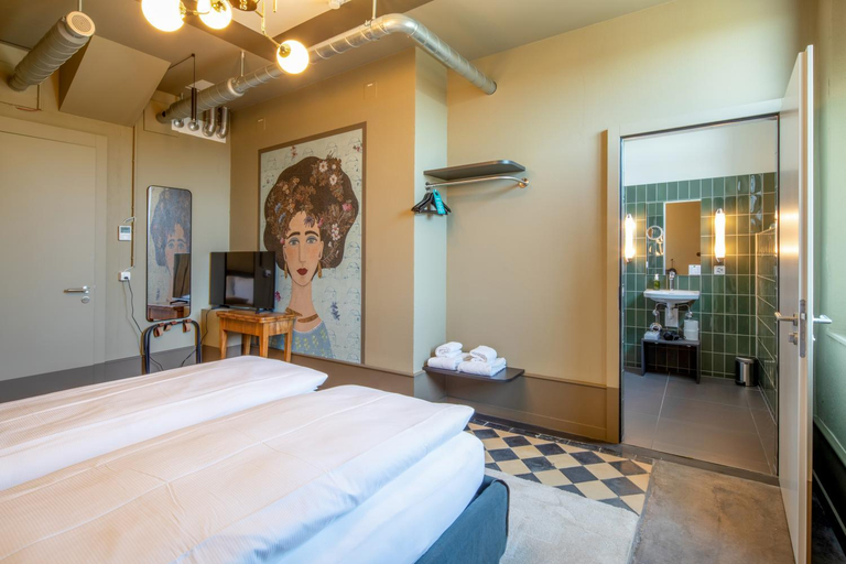 Bedroom 2, Aare Lodge Attisholz Self Check-in, Wasseramt