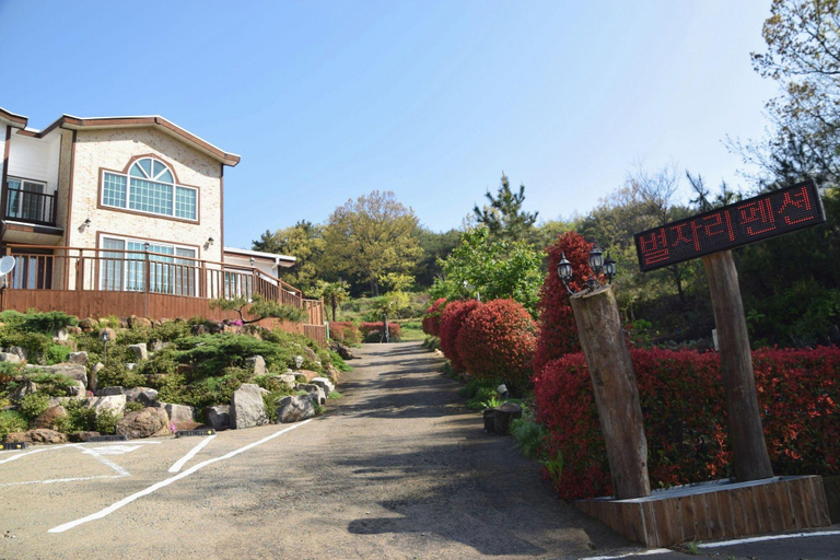 Exterior & Views 1, Beljari Pension, Tongyeong