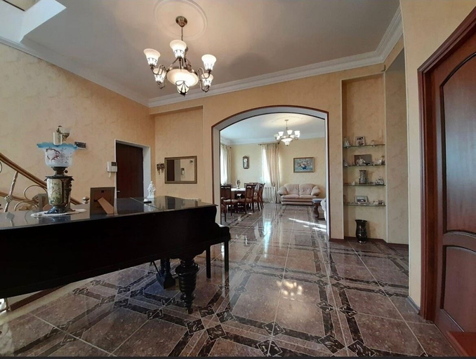 Room 5, Avan Luxury Villa