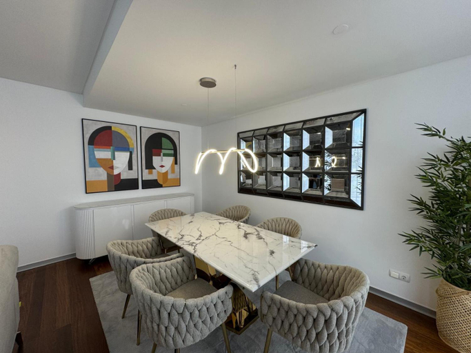 Food & Drinks 4, Funchal Next Corner Plaza, Funchal