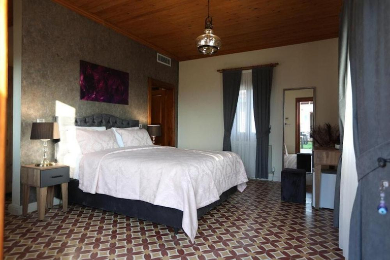 5, Tarihi Kumbaba Otel, Şile