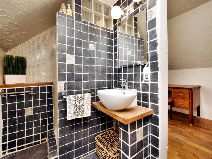 Bathroom 4, Holiday Home in Virton with swimming pool, Luxembourg