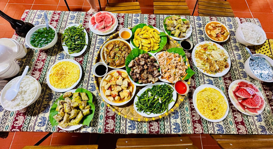 Food & Drinks 4, Du Gia Field View Homestay, Yên Minh