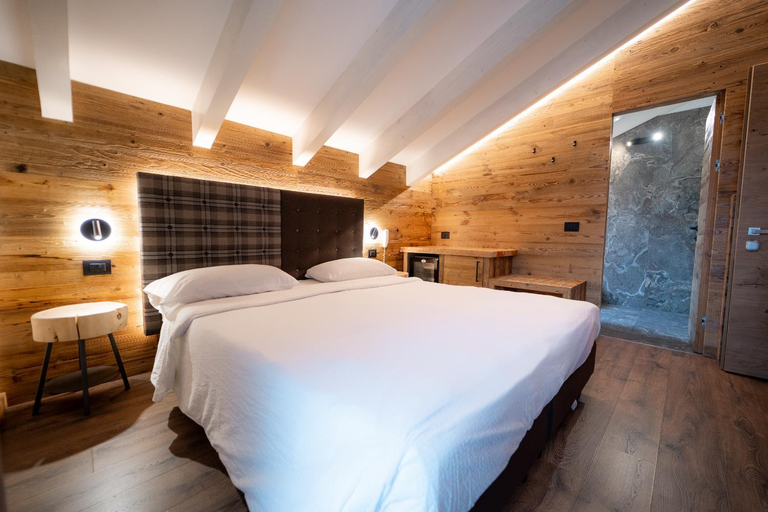 Bedroom 3, Garni Arnica, Trento