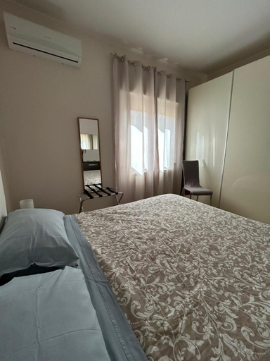 Bedroom 2, Casa Letizia, Palermo
