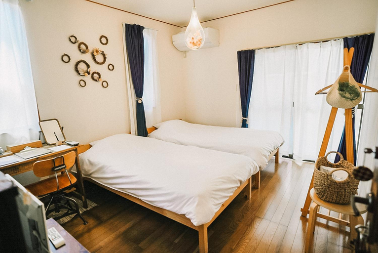 Bedroom 4, Tipy records inn hanare, Odawara