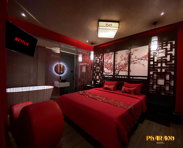 Sport & Beauty 5, Pharaon Hotel 3, District 10