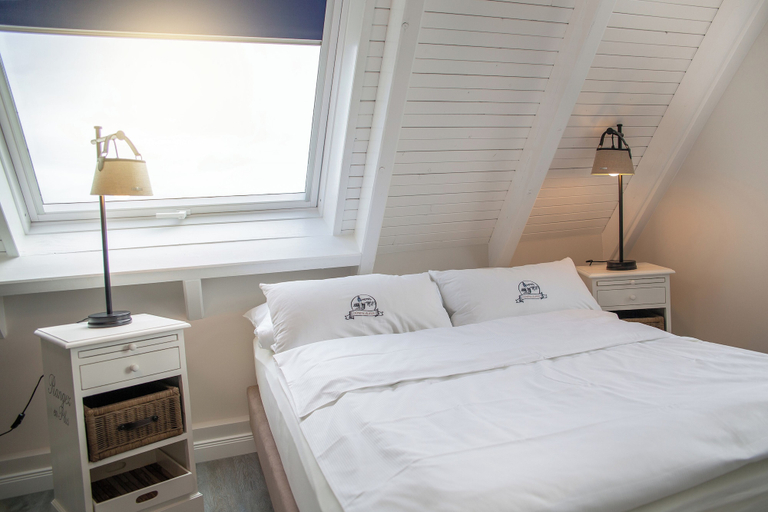 Bedroom 2, HOTEL DÜNENLÄUFER Carolinensiel, Wittmund