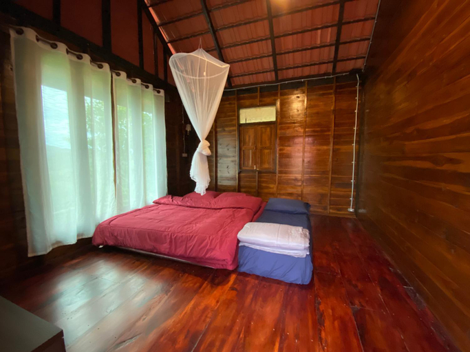 Bedroom 2, Rai Khwan Nan Farm Stay, Muang Nan