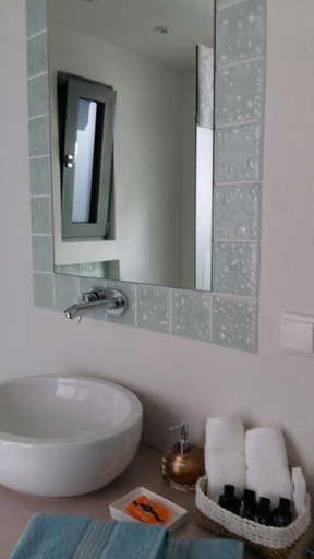 Bathroom 4, Villa Lilium, Ionian Islands