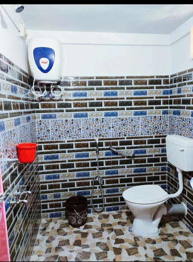 Bathroom 3, Sreemoyee Homestay, Golaghat