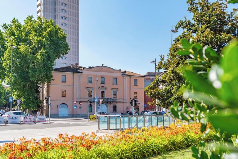 Exterior & Views 2, The Central Rock Inn camere con bagno privato self check in, Piacenza