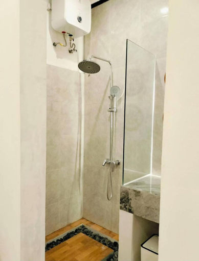 Bathroom 4, Bali Guesthouse, Badung