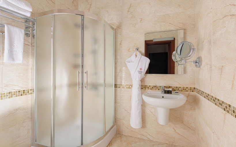 Bathroom 4, Shamakhi Palace Sharadil Hotel, Ağsu