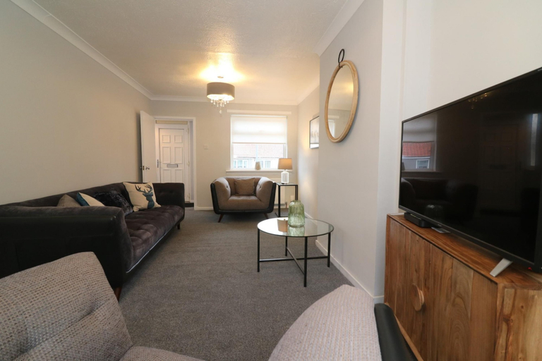 Others 4, North View - Wishaw in Wishaw, North Lanarkshire