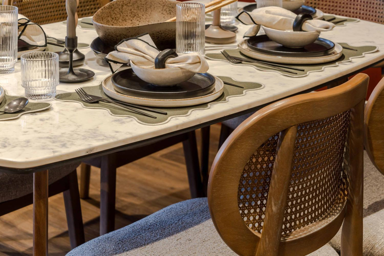 Food & Drinks 4, Bristol City Stays - Harbourside Apartments, Bristol