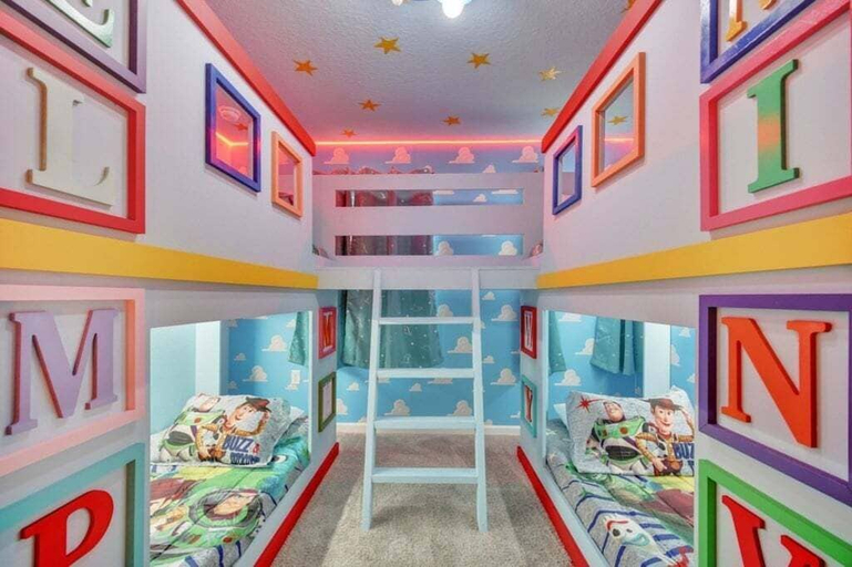 Room 5, 6 Bed 5 Bath Villa Pool&games Solara 2386salty 6 Bedroom Villa, Osceola