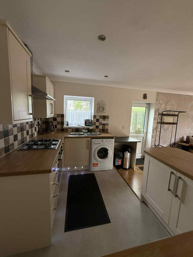 Others 5, Richlands Homestay, Bridgend