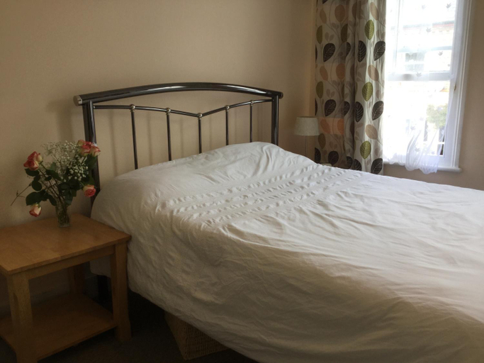 Bedroom 2, Victorian Period Central Home, Cambridgeshire