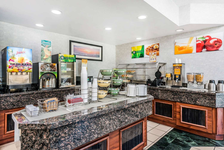Food & Drinks 4, Quality Inn Fort Pierce I-95, Saint Lucie