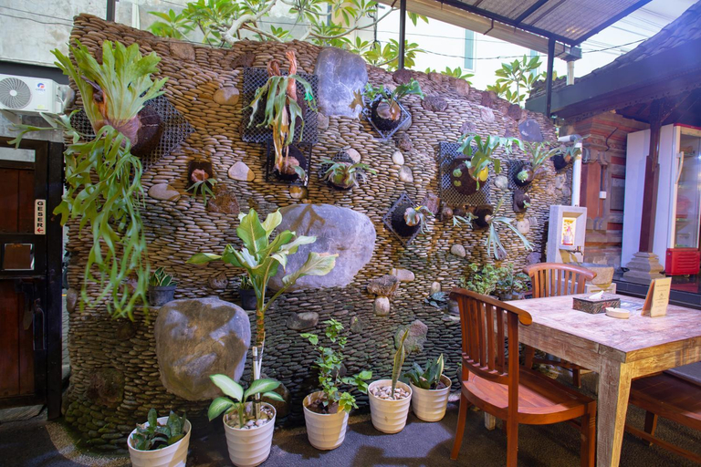 Food & Drinks, Kubu Indah Homestay near Sindu Beach, Denpasar