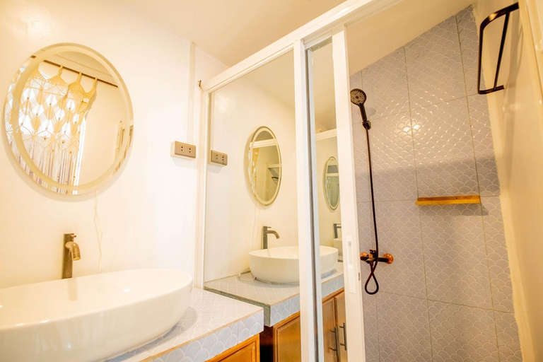 Bathroom 3, Hayyahayya Villas, Santa Fe