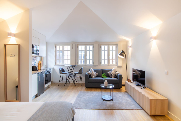 Living area 4, Caldeireiros 95 by LovelyStay, Porto