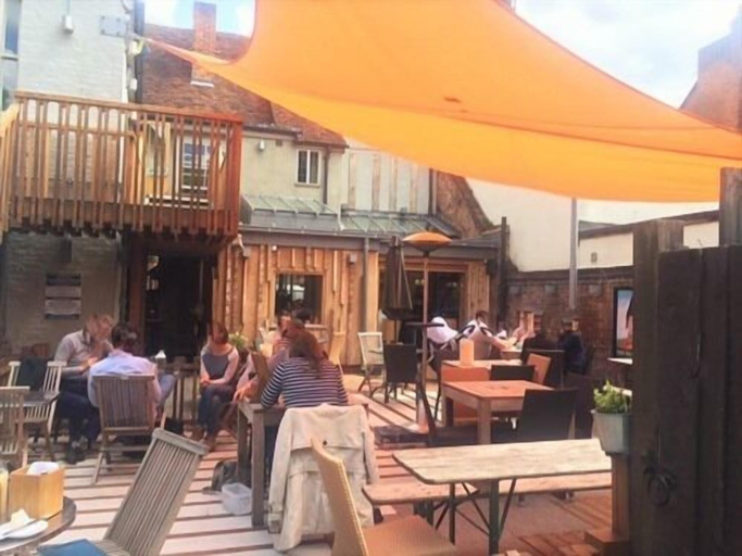 Food & Drinks 4, The Wellington, Hertfordshire