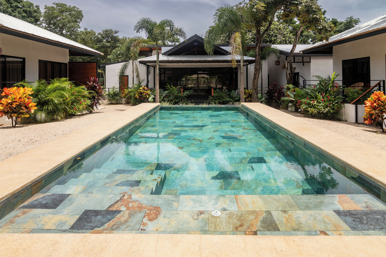 Pool 5, 2 Blu Moons Boutique Hotel & Retreat, Santa Cruz