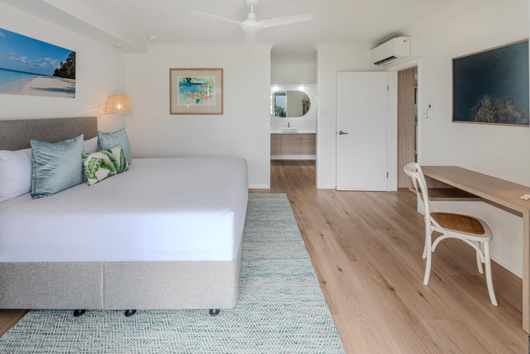 Bedroom 2, Lagoon Apartments on Hamilton Island by HIHA, Whitsunday
