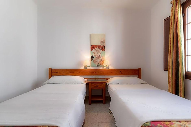 Bedroom 3, Suite Hotel Montana Club, Las Palmas