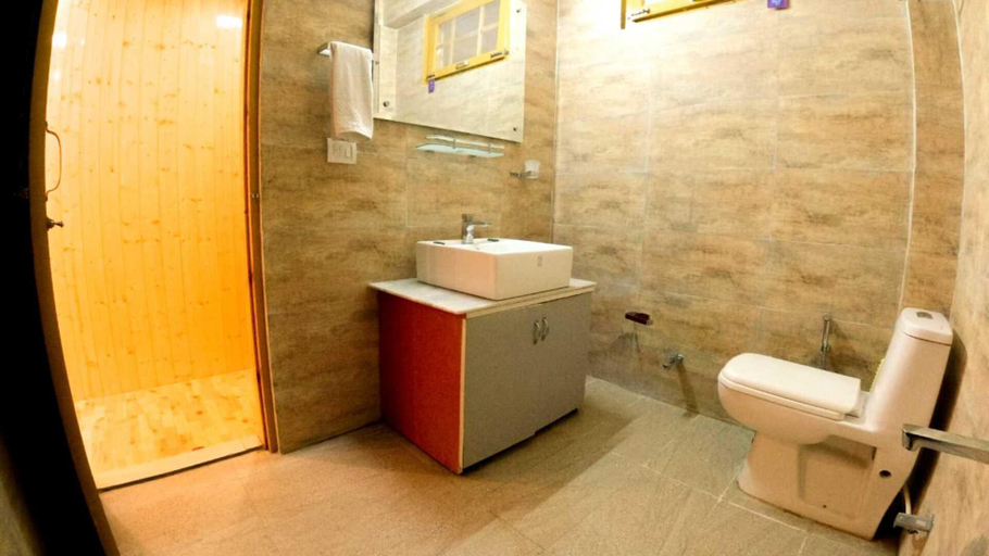 Bathroom 3, Kapoor Resort Kaza by Mountain Bee, Lahul & Spiti