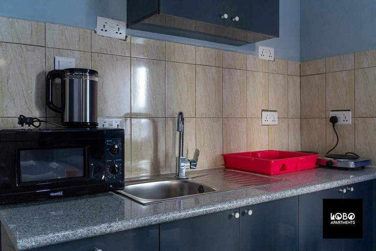 Private kitchen, Lobo studio apartments, Kombo Saint Mary