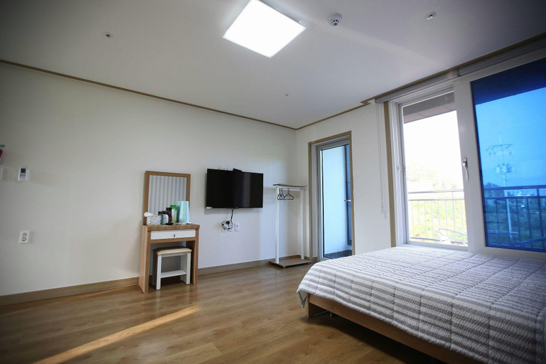 Bedroom 3, Flora hostelpension, Yeosu
