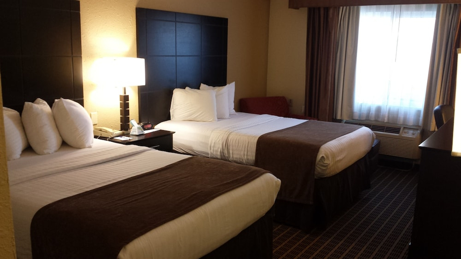 Bedroom 3, Quality Inn & Suites Morgantown - University Area, Monongalia