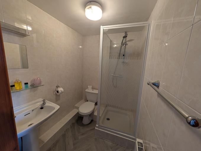 Bathroom 2, Promenâd B&B, Conwy
