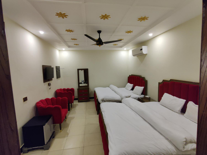 Bedroom 3, Al Fateh Hotel, Lahore