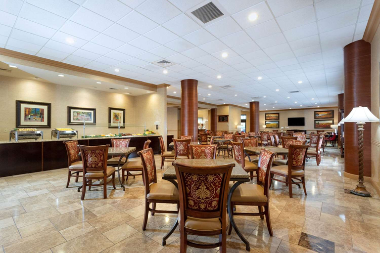Food & Drinks 5, Hawthorn Suites West Palm Beach, Palm Beach