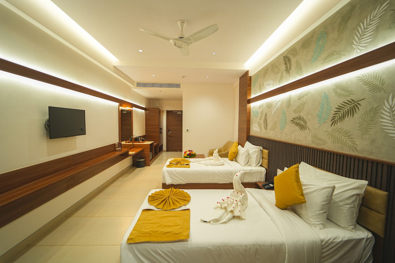 Others 5, Highland Hotel, Bangalore