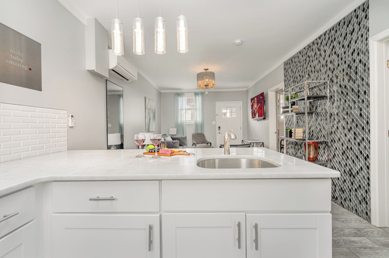 Interior 4, Lucent Pearl - Private Patio - Near Broadway, Davidson