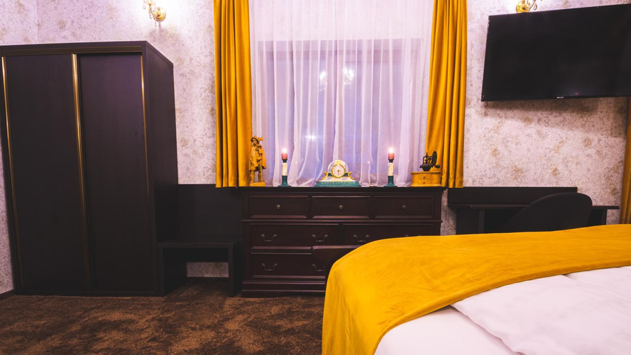 Bedroom 2, Hermannstadt House, Sibiu