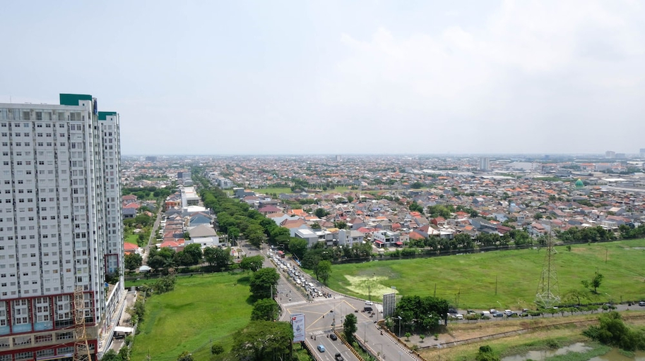 Exterior & Views, Cozy Living And Best Choice Studio At Bale Hinggil Apartment, Surabaya