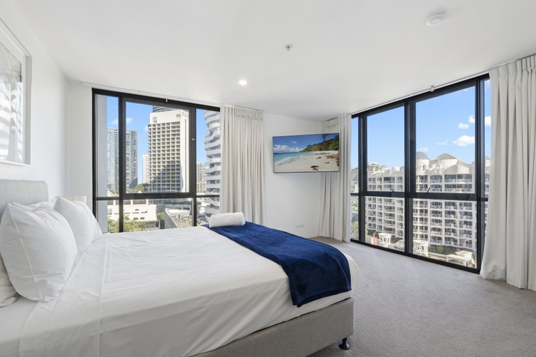 Room 5, Aria 804, Gold Coast