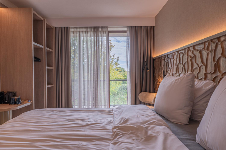Bedroom 2, Strandhotel Duinoord, Veere