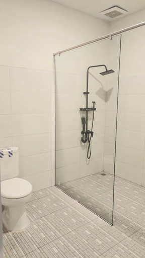 Bathroom 4, Noah Hotel Silangit, North Tapanuli