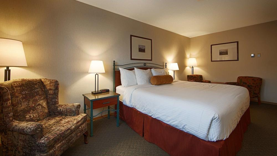Bedroom 3, Invermere Inn & Suites, East Kootenay